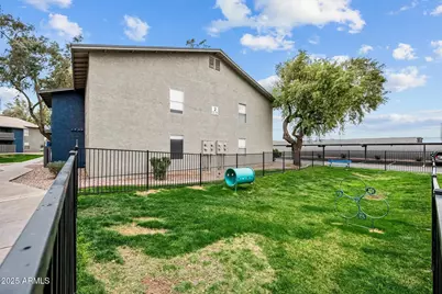 9350 N 67th Avenue #B2, Peoria, AZ 85345 - Photo 8