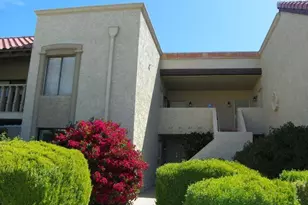 8649 E Royal Palm Rd, Scottsdale, AZ 85258 - Photo 2