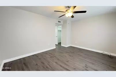 10562 W Campana Drive, Sun City, AZ 85351 - Photo 12