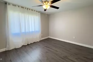 10562 W Campana Dr, Sun City, AZ 85351 - Photo 10