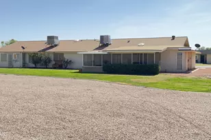 10562 W Campana Dr, Sun City, AZ 85351 - Photo 28