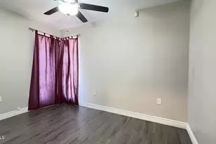 10562 W Campana Dr, Sun City, AZ 85351 - Photo 18