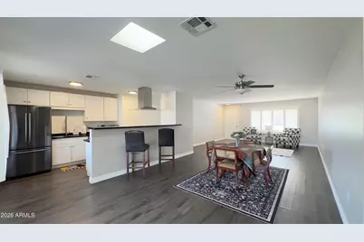 10562 W Campana Drive, Sun City, AZ 85351 - Photo 8