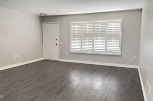 10562 W Campana Dr, Sun City, AZ 85351 - Photo 8