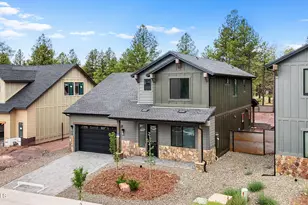 499 N Valerian Ln, Flagstaff, AZ 86004 - Photo 2