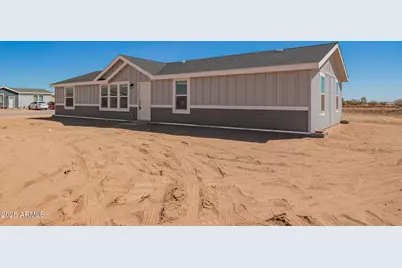 18191 N Amelia Drive, Maricopa, AZ 85139 - Photo 4