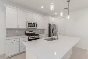 5358 W Las Palmaritas Dr, Glendale, AZ 85302 - Photo 2