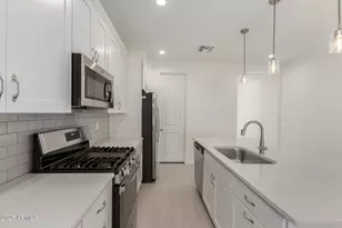 5358 W Las Palmaritas Dr, Glendale, AZ 85302 - Photo 4