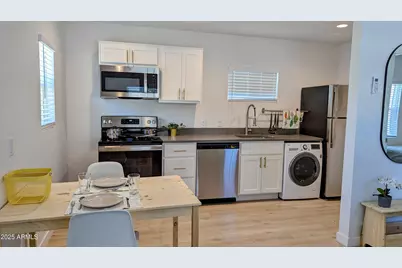 1620 E Apache Boulevard #1030, Tempe, AZ 85281 - Photo 2