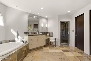 9887 E Palo Brea Dr, Scottsdale, AZ 85262 - Photo 26