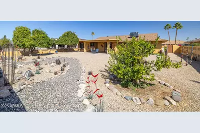 9513 W Cottonwood Drive, Sun City, AZ 85373 - Photo 32