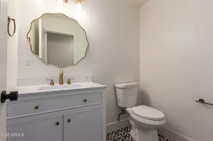 829 E Desert Park Ln, Phoenix, AZ 85020 - Photo 30