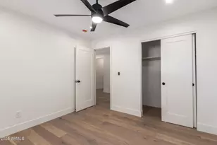 829 E Desert Park Ln, Phoenix, AZ 85020 - Photo 24