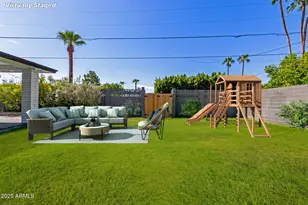 829 E Desert Park Ln, Phoenix, AZ 85020 - Photo 6