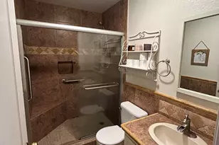 11429 W Cabrillo Dr, Arizona City, AZ 85123 - Photo 4