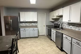 11429 W Cabrillo Dr, Arizona City, AZ 85123 - Photo 8