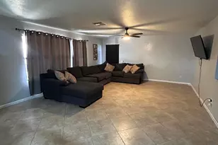 11429 W Cabrillo Dr, Arizona City, AZ 85123 - Photo 6