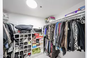 7860 E Camelback Rd, Scottsdale, AZ 85251 - Photo 14