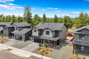 317 N Valerian Ln, Flagstaff, AZ 86004 - Photo 4