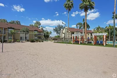 250 S Elizabeth Way #B2, Chandler, AZ 85225 - Photo 12