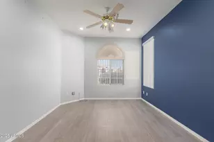 11029 W Oraibi Dr, Peoria, AZ 85373 - Photo 10