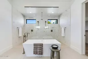 10242 N 58th St, Paradise Valley, AZ 85253 - Photo 22
