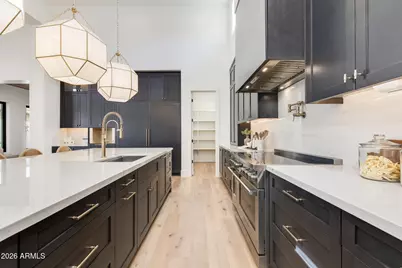 10242 N 58th Street, Paradise Valley, AZ 85253 - Photo 10