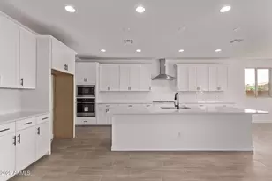 40499 W Michaels Dr, Maricopa, AZ 85138 - Photo 2