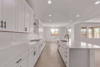 40499 W Michaels Drive, Maricopa, AZ 85138 - Photo 4