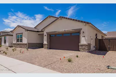 15822 W Bronco Trail, Surprise, AZ 85387 - Photo 1