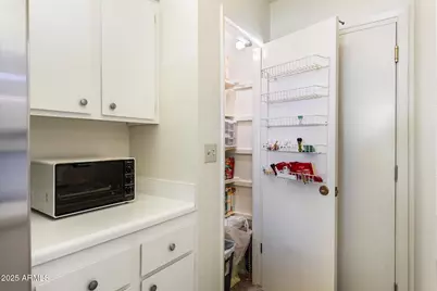 10611 W Camelot Circle, Sun City, AZ 85351 - Photo 14