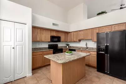 702 S Beck Avenue, Tempe, AZ 85281 - Photo 14