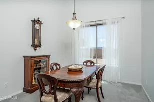 6993 S Sharon Ct, Chandler, AZ 85249 - Photo 8