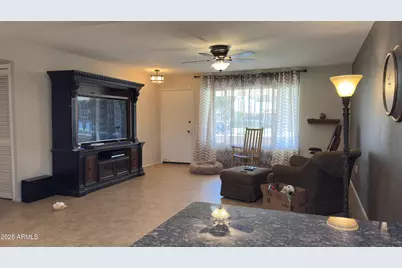 9814 W Shasta Drive, Sun City, AZ 85351 - Photo 6