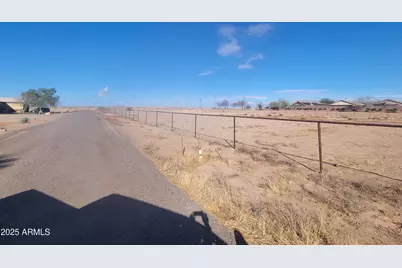 7051 S Rooks Road #' _', Buckeye, AZ 85326 - Photo 2