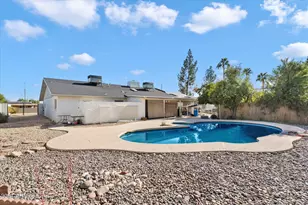 18256 N 75th Ave, Glendale, AZ 85308 - Photo 20