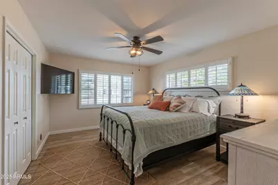 6702 E Monte Vista Road, Scottsdale, AZ 85257 - Photo 10