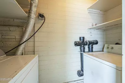 2106 S Granada Drive, Tempe, AZ 85282 - Photo 54