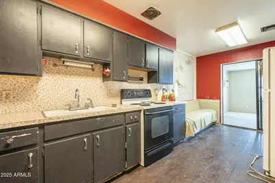 2106 S Granada Drive, Tempe, AZ 85282 - Photo 42
