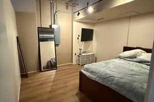 21 E 6th St, Tempe, AZ 85281 - Photo 16