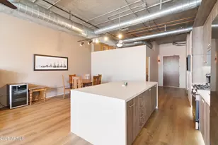 21 E 6th St, Tempe, AZ 85281 - Photo 12