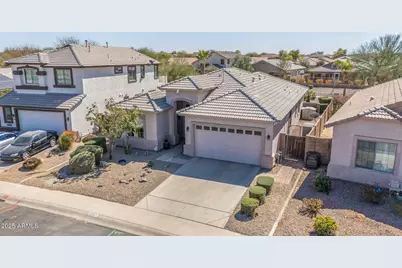 43851 W Griffis Drive, Maricopa, AZ 85138 - Photo 34