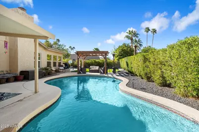7800 E Via Del Futuro -- E, Scottsdale, AZ 85258 - Photo 8