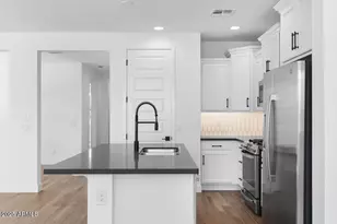 18126 W Hiddenview Dr, Goodyear, AZ 85395 - Photo 8