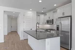 18126 W Hiddenview Dr, Goodyear, AZ 85395 - Photo 4