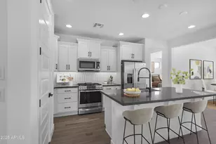 18126 W Hiddenview Dr, Goodyear, AZ 85395 - Photo 6