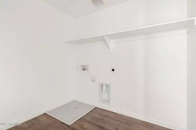 11605 W Green Drive, Youngtown, AZ 85363 - Photo 22