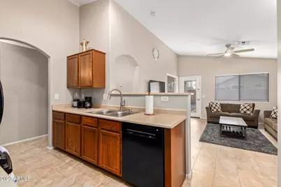 16621 W Belleview Street W, Goodyear, AZ 85338 - Photo 12