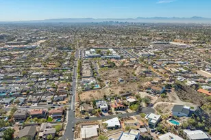 1340 E Las Palmaritas Dr, Phoenix, AZ 85020 - Photo 72