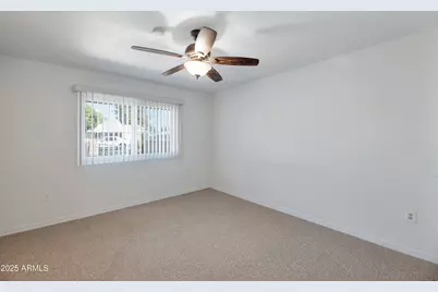 13620 N Hawthorn Drive, Sun City, AZ 85351 - Photo 28